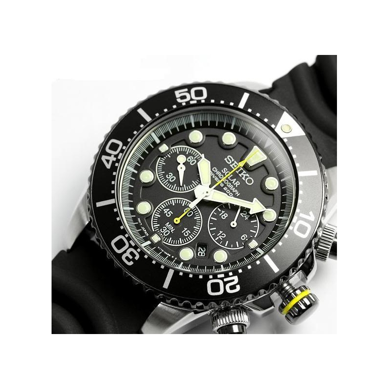 Seiko Solar Chronograph 200m Divers SSC021P1 - Watchwagon